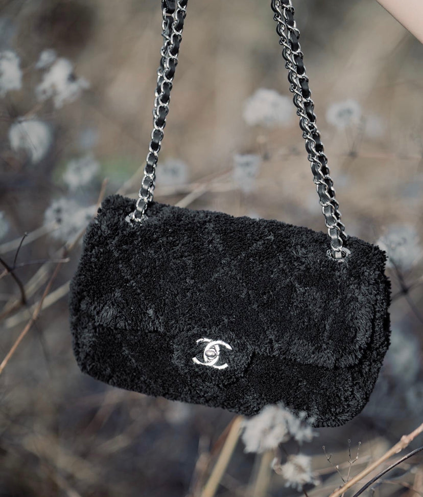 Chanel mixed fibers flap bag in lambskin black