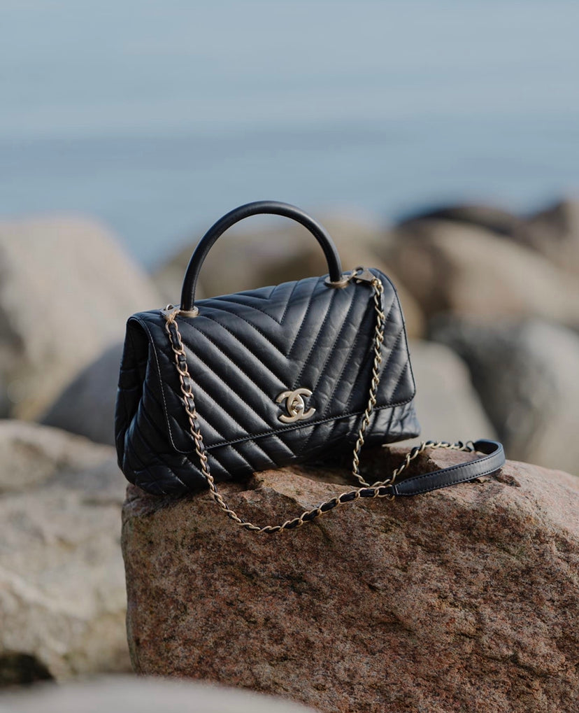 Chanel coco handle in calfskin – Pleasure Paris