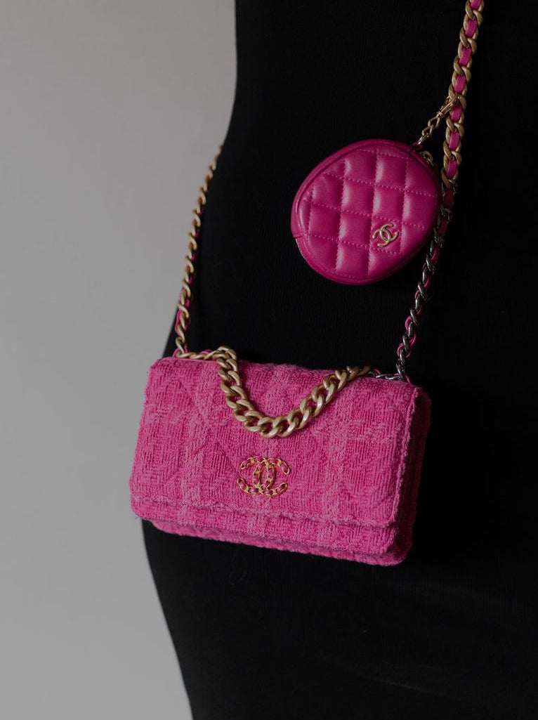 Chanel 19 WOC and coin purse in fuchsia