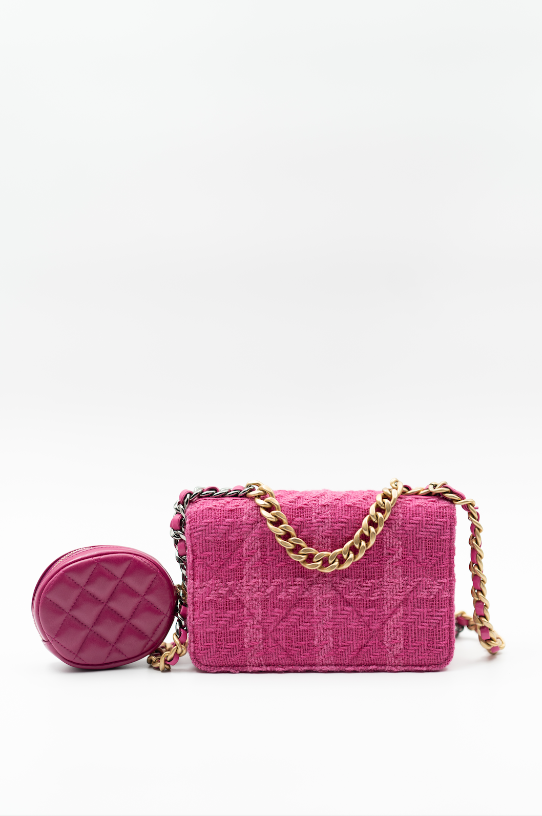 Chanel 19 WOC and coin purse in fuchsia