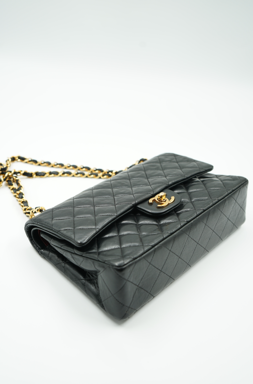 Chanel medium classic double flap bag