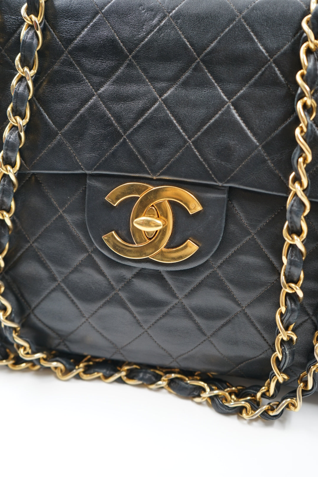 Chanel Maxi Jumbo