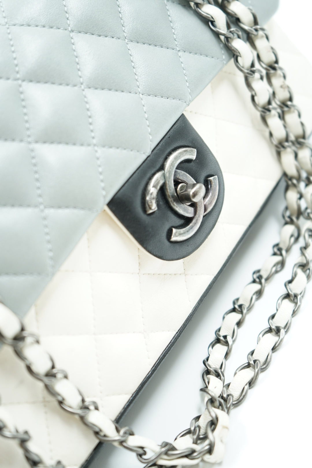 Chanel tricolour single flap bag