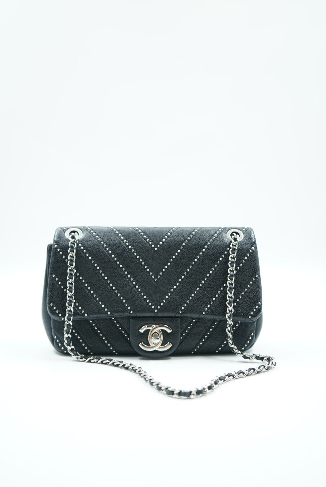 Chanel studded single flap black 17s